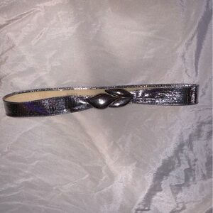 Vintage silver faux snake belt silver tone unique statement clasp buckle  32"